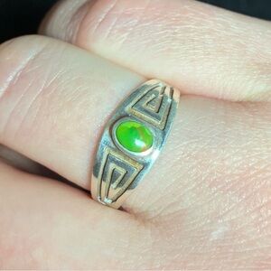 Sterling Silver Navajo Julius Burbank Gaspeite Ring size 7